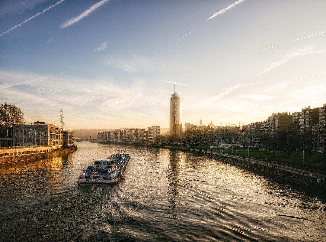 How to Download Eve2876 Pc